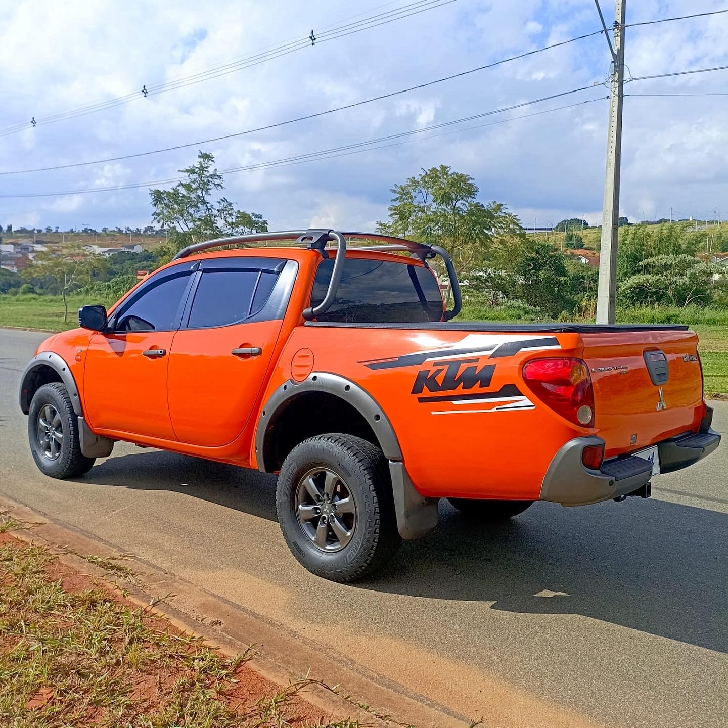 L200 Triton KTM