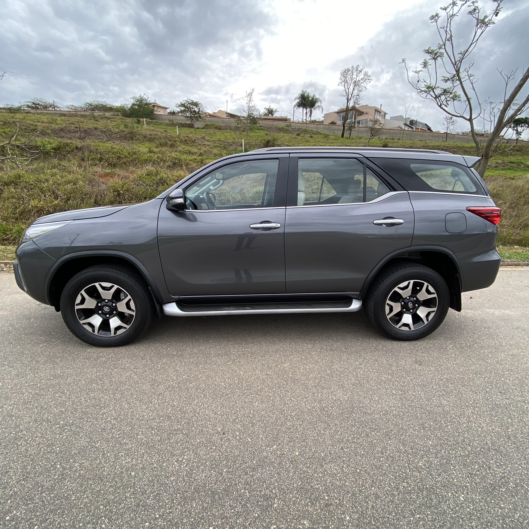 Hilux SW4 SRX Diamond