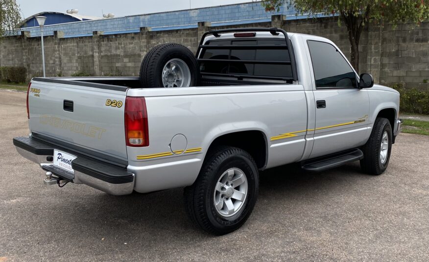 Silverado D20