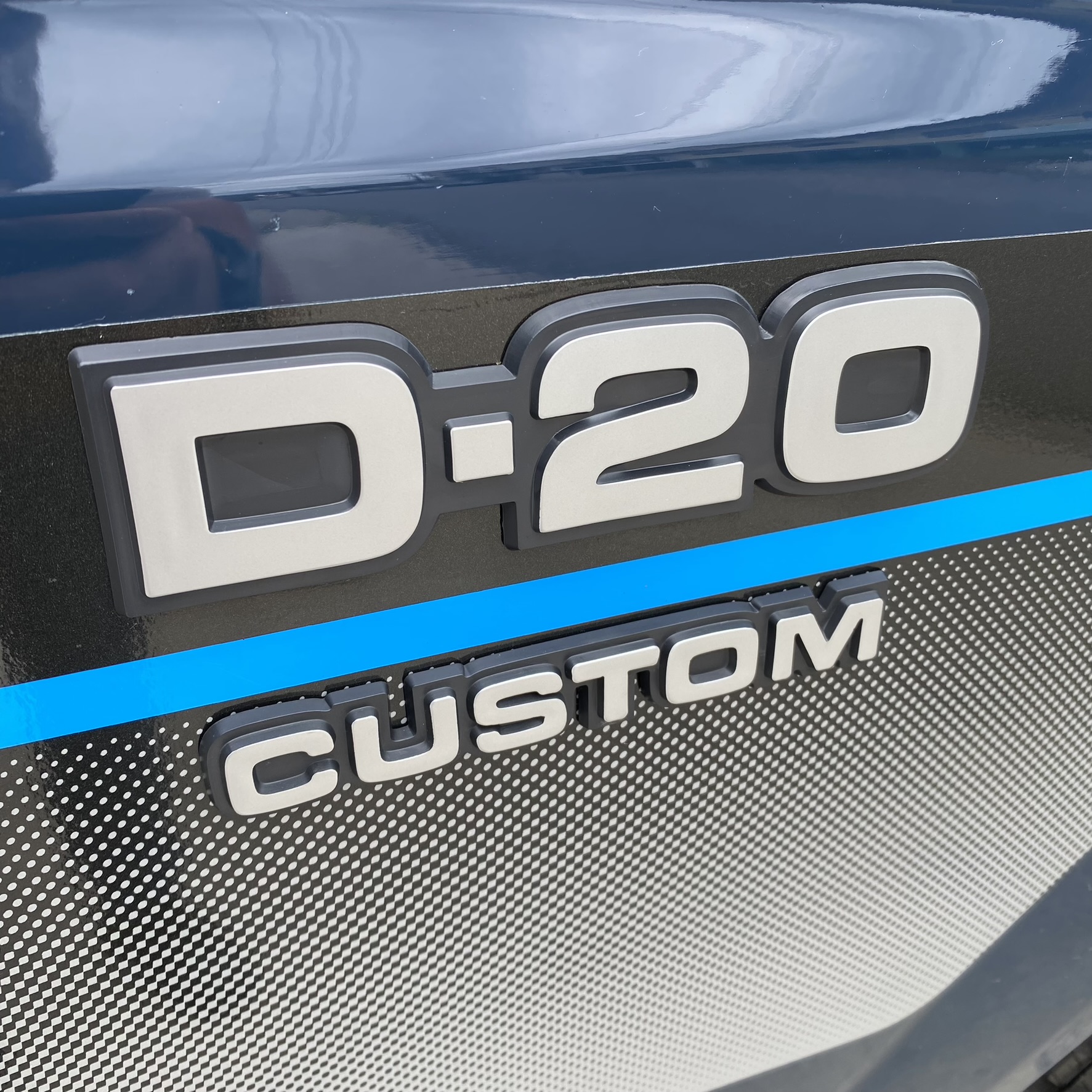 CHEVROLET D-20
