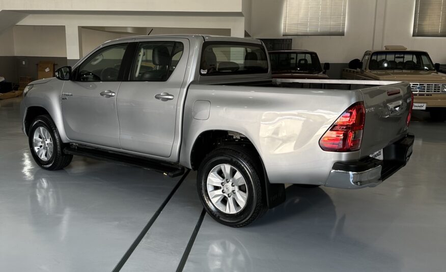 Hilux SR