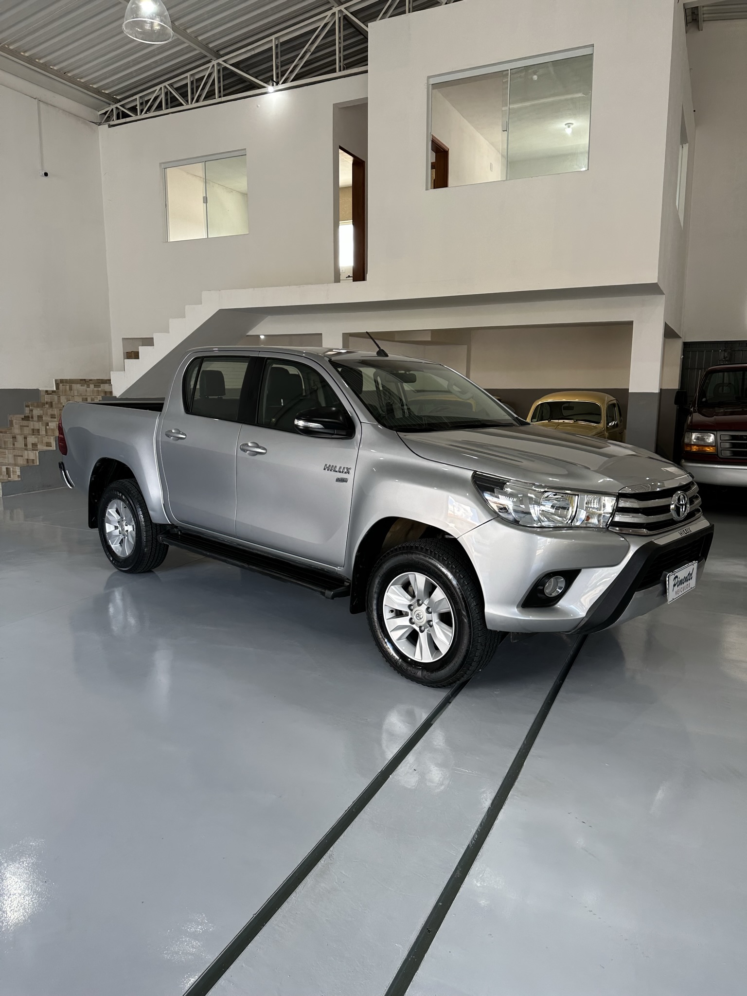 Hilux SR