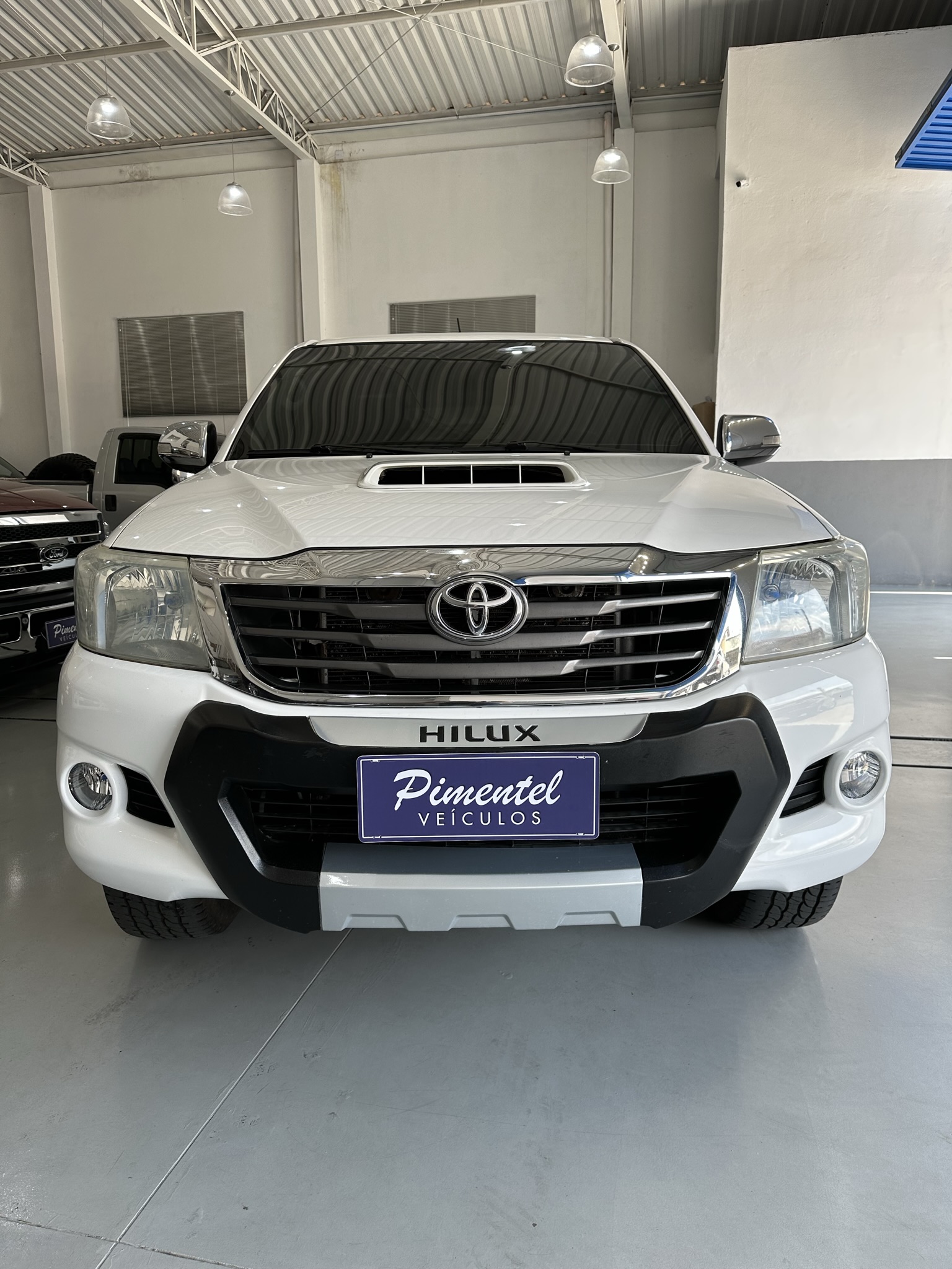HILUX SRV